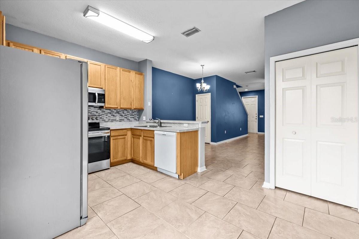 SEMINOLE PALMS AT LARGO - Residential