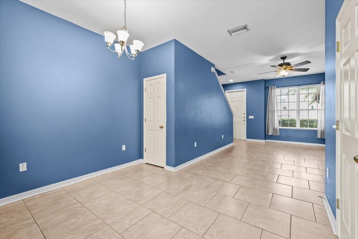SEMINOLE PALMS AT LARGO - Residential