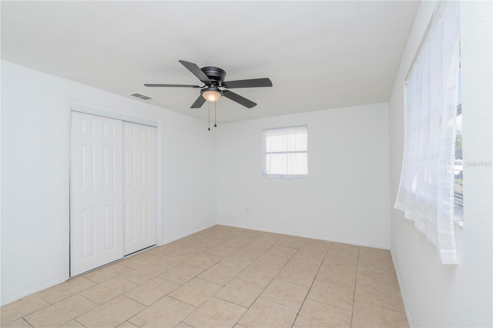 BEACON SQUARE - Residential