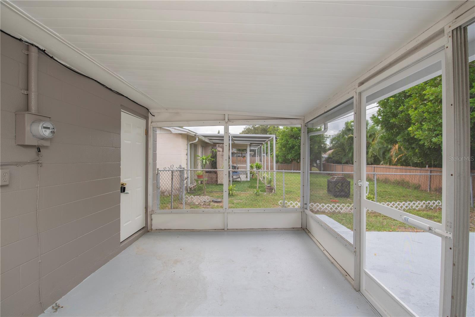 BEACON SQUARE - Residential