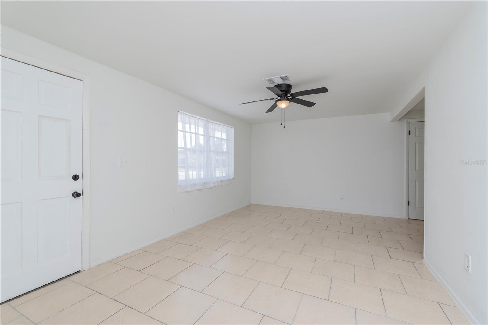 BEACON SQUARE - Residential