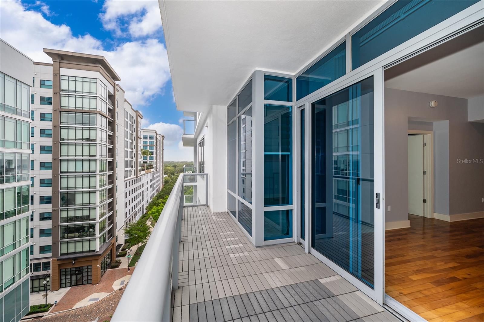 STAR TOWER CONDO - Residential Lease