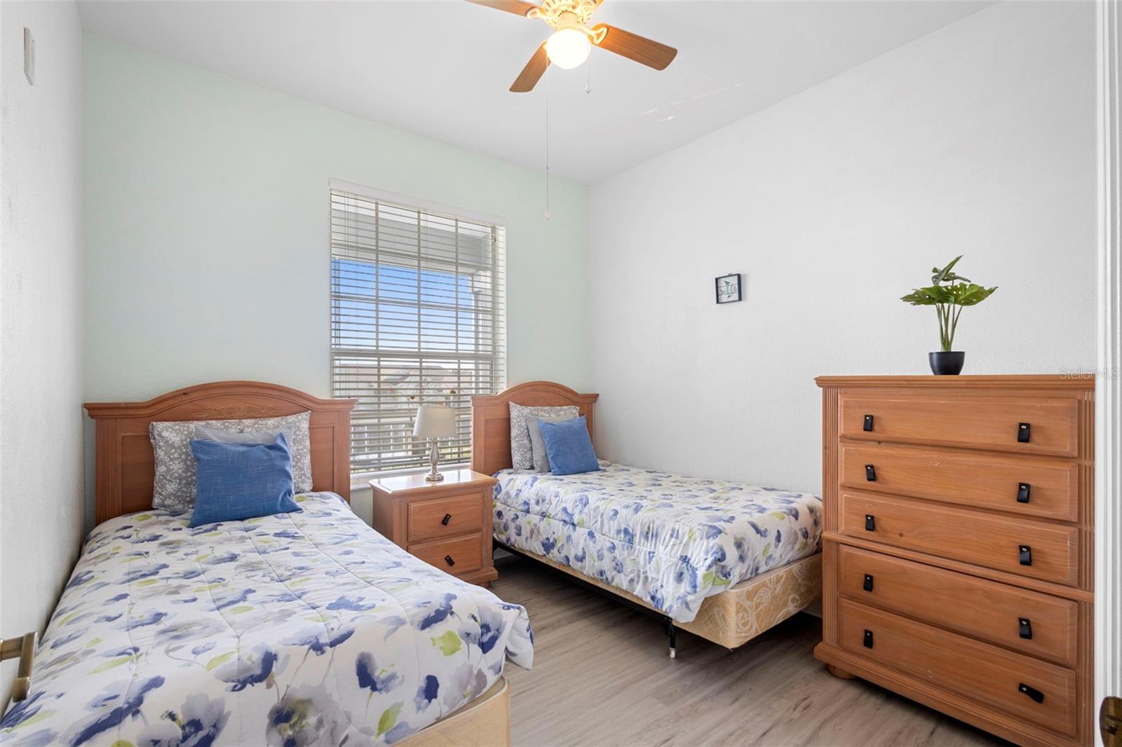 WYNDHAM PALMS PH 4 - Residential Lease