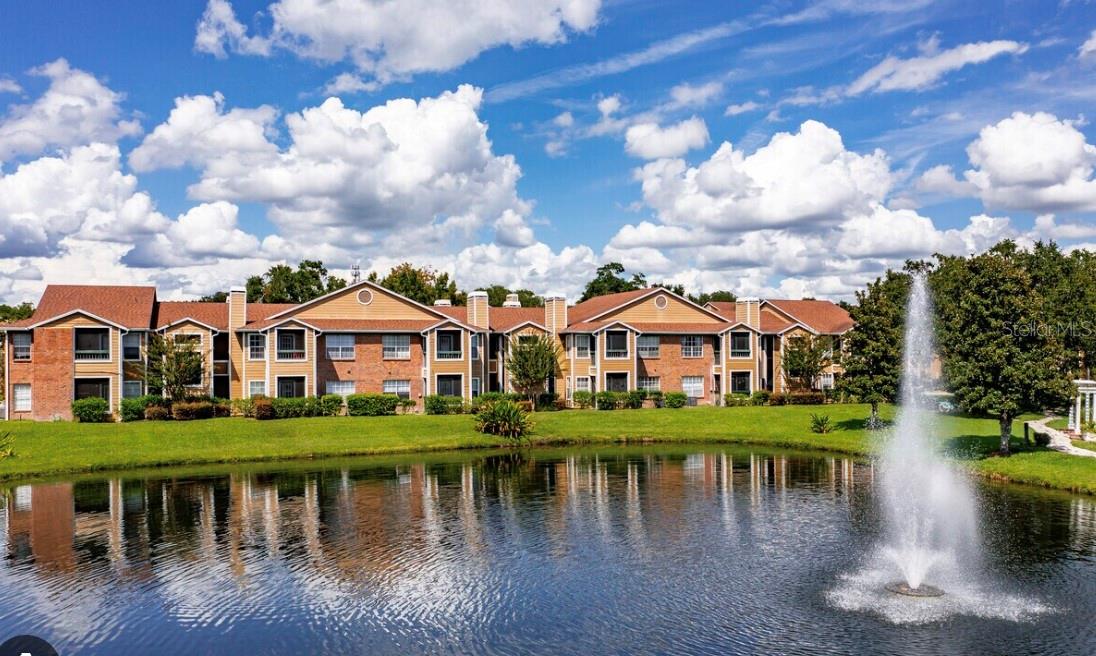 Beautiful lake view condo 2 bedroom 1 bathroom, 1st floor unit in the Regency Gardens community. Stainless steel appliances & laminate flooring. For added convenience, this unit also has a washer & dryer. Amenities include a clubhouse, fitness center, lounge area, community pool, bbq area, playground and more. Conveniently located off Semoran blvd, less than 20 minutes from downtown Orlando, and 10 minutes from Orlando International Airport.