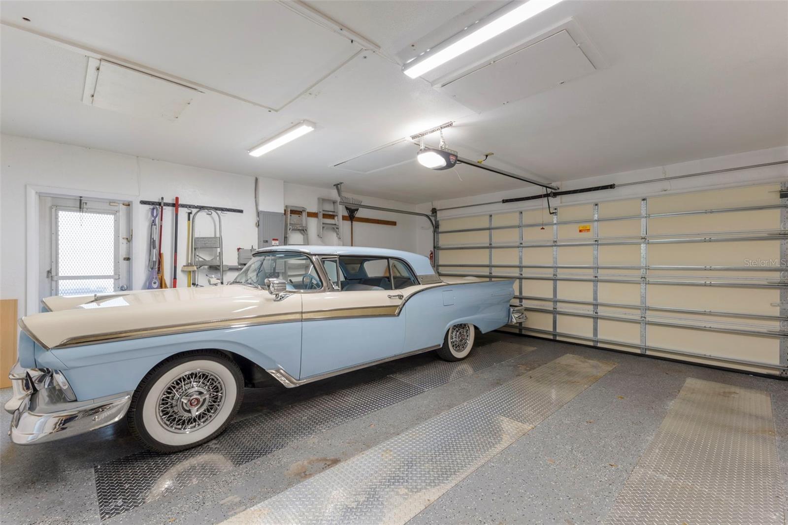 OAK FOREST OF COUNTRYSIDE - Residential