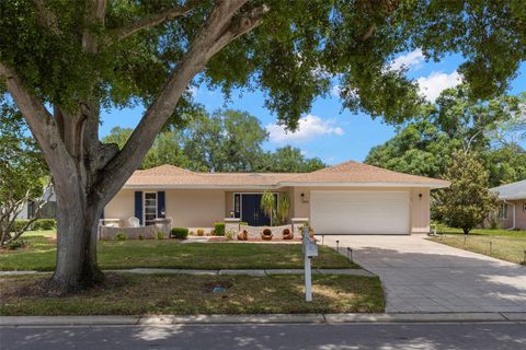 Photo of 2836 Quail Hollow Road W, Clearwater, FL 33761 (MLS # TB8498035)