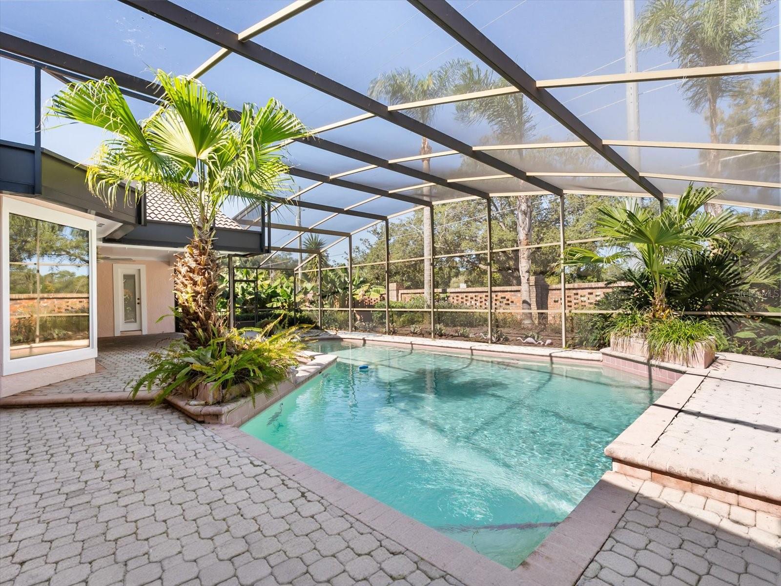 VICTORIA PARK - Residential