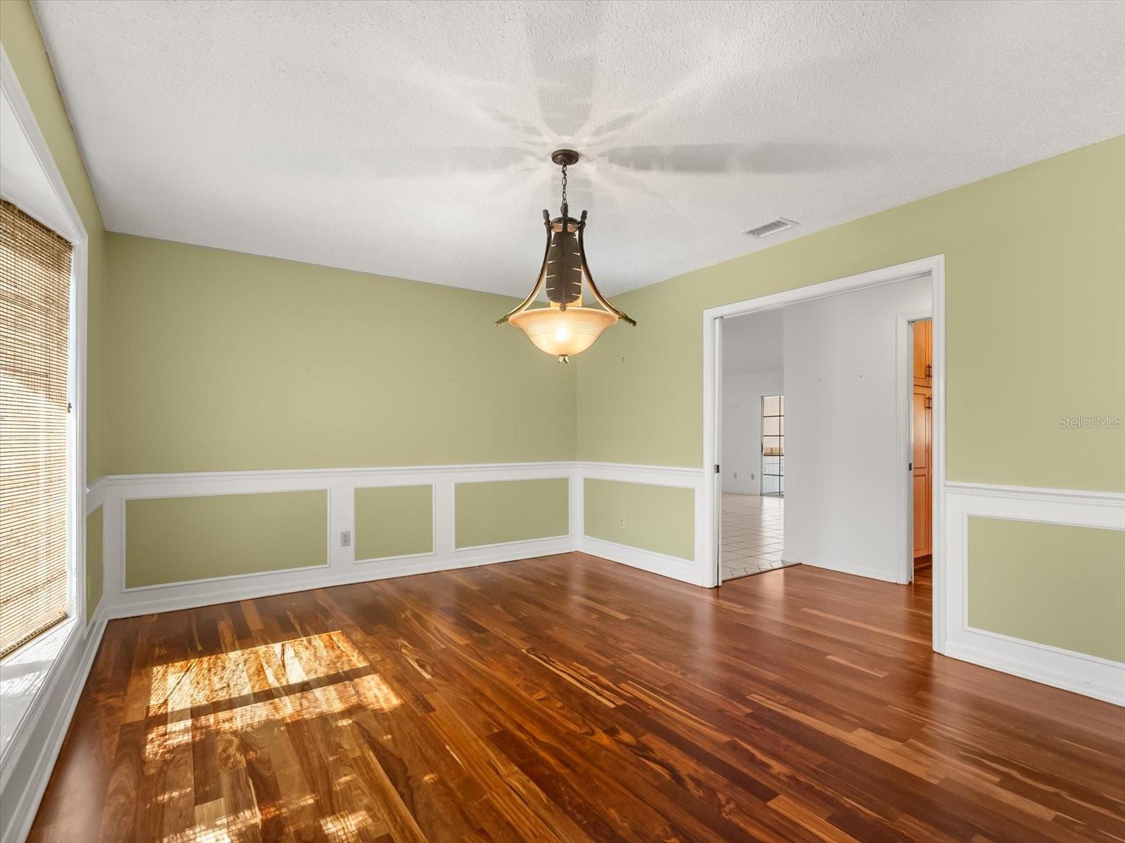 VICTORIA PARK - Residential