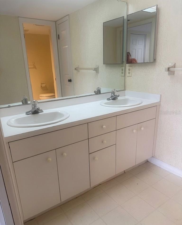 BORDEAUX VILLAGE - Residential