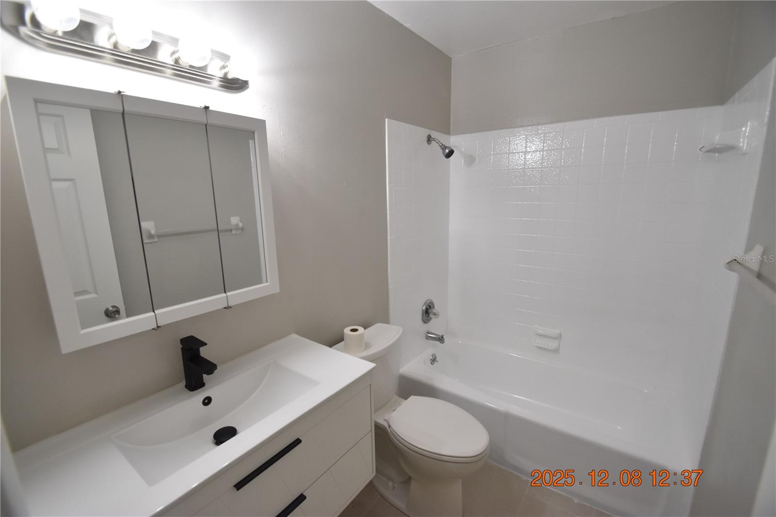 RUSKIN CITY MAP OF - Residential Lease