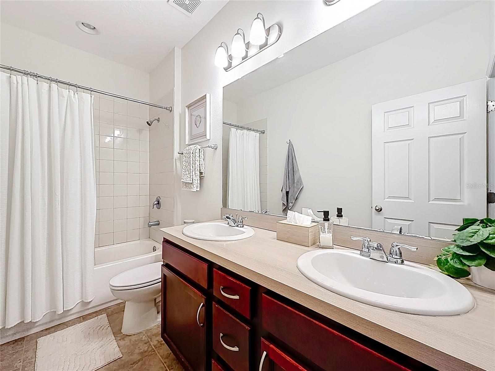 WESTYN BAY A-M - Residential