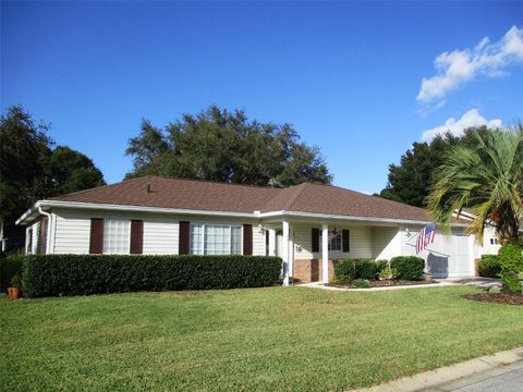 A home in DUNNELLON