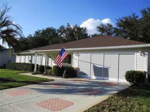 A home in DUNNELLON