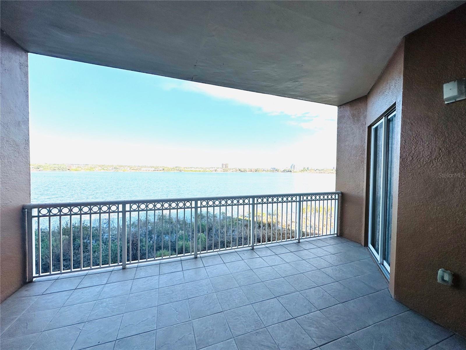 VIZCAYA HEIGHTS CONDO 8 - Residential Lease