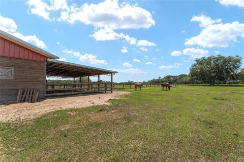 Tiny photo for 15120 SE 85th Street, Ocklawaha, FL 32179 (MLS # OM723291)