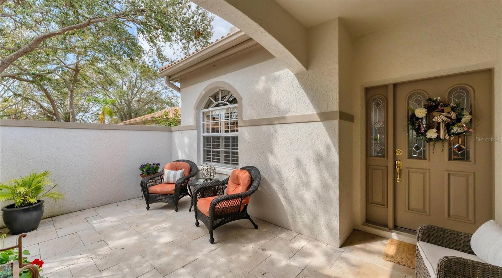 3982 CHATSWORTH GREENE 37