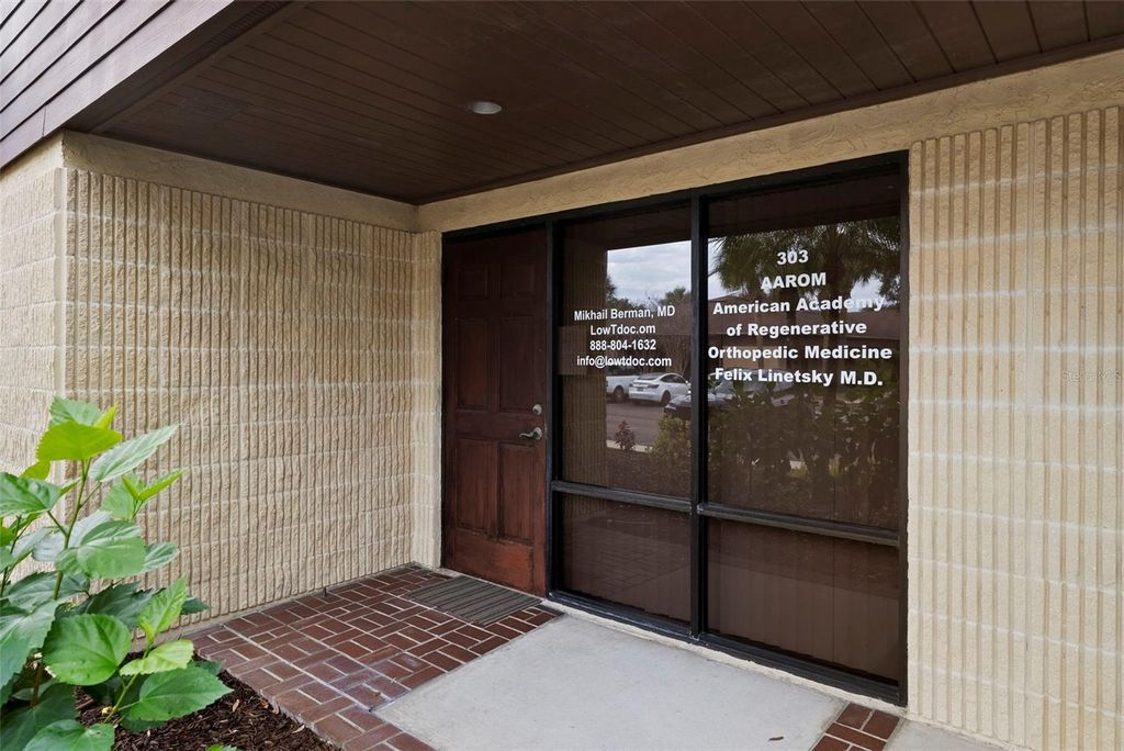 Photo of 611 Druid Road E #303, Clearwater, FL 33756 (MLS # TB8467700)