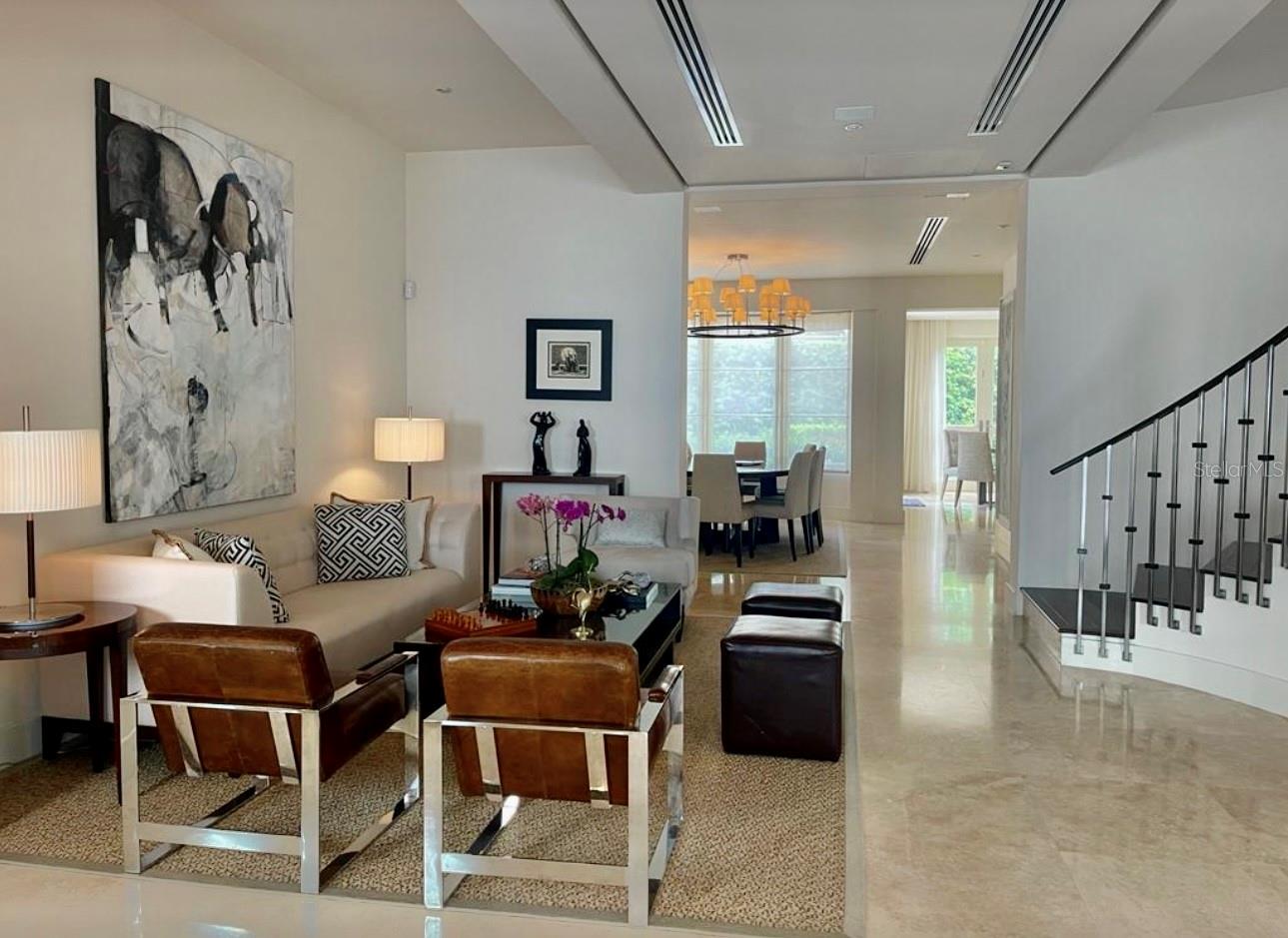 SUCHVILLE - Residential