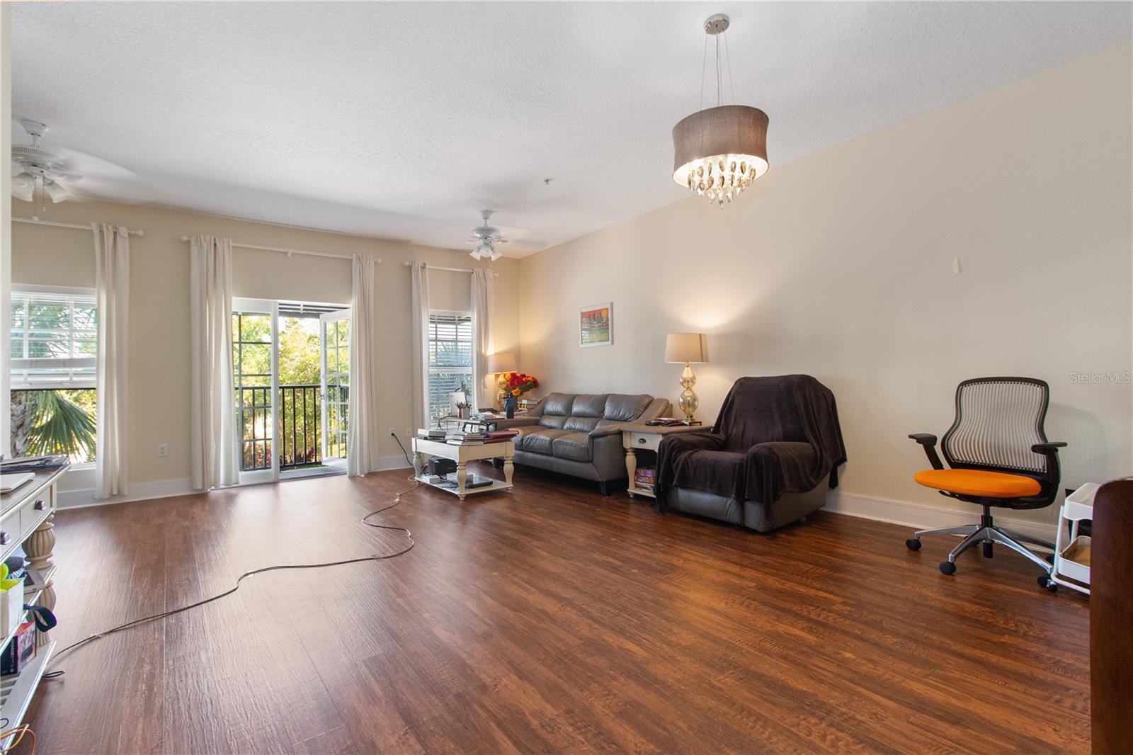 OLDSMAR GALLERIA CONDO - Residential Lease