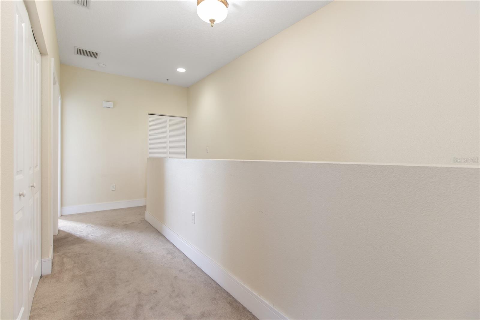 OLDSMAR GALLERIA CONDO - Residential Lease