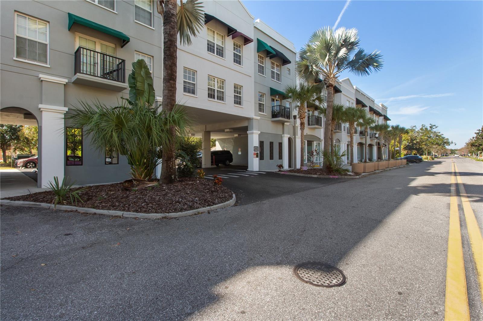 OLDSMAR GALLERIA CONDO - Residential Lease