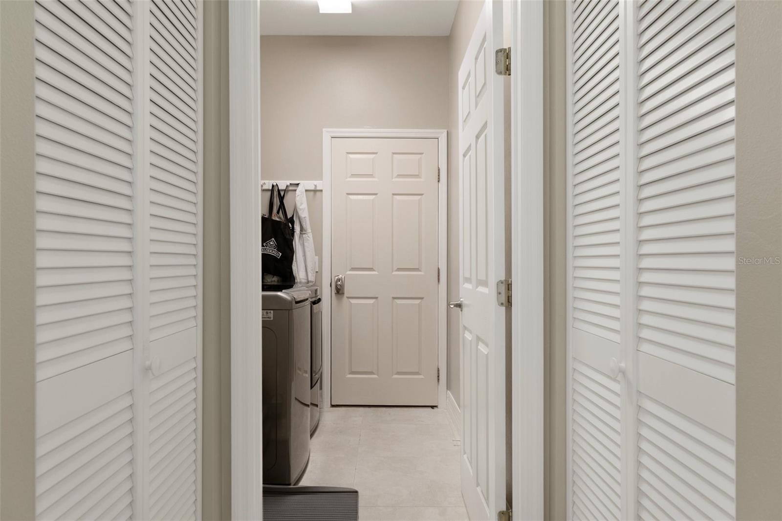 LAUREL RIDGE 01 - Residential
