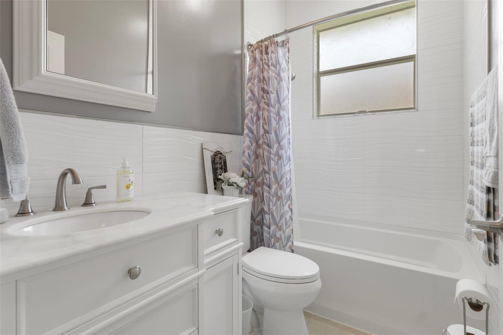LAUREL RIDGE 01 - Residential