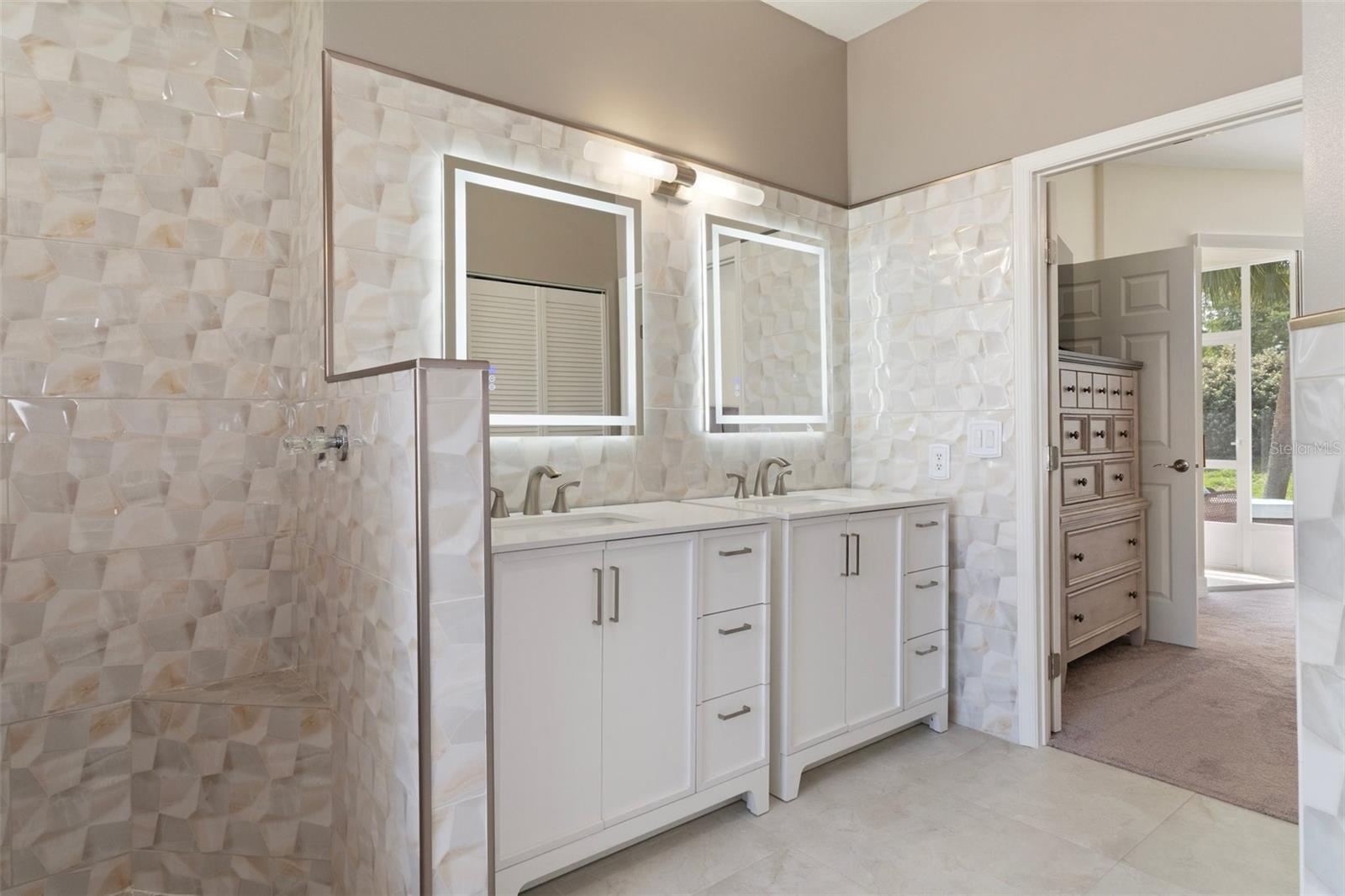 LAUREL RIDGE 01 - Residential