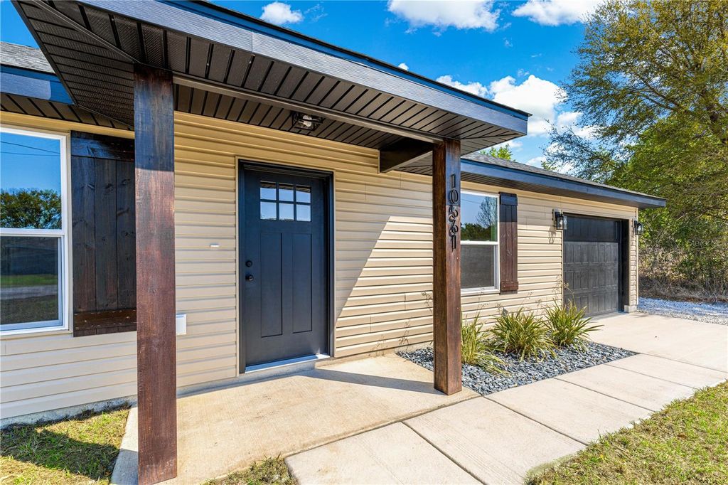 Photo of 10561 SE 147th Place, Summerfield, FL 34491 (MLS # OM720698)