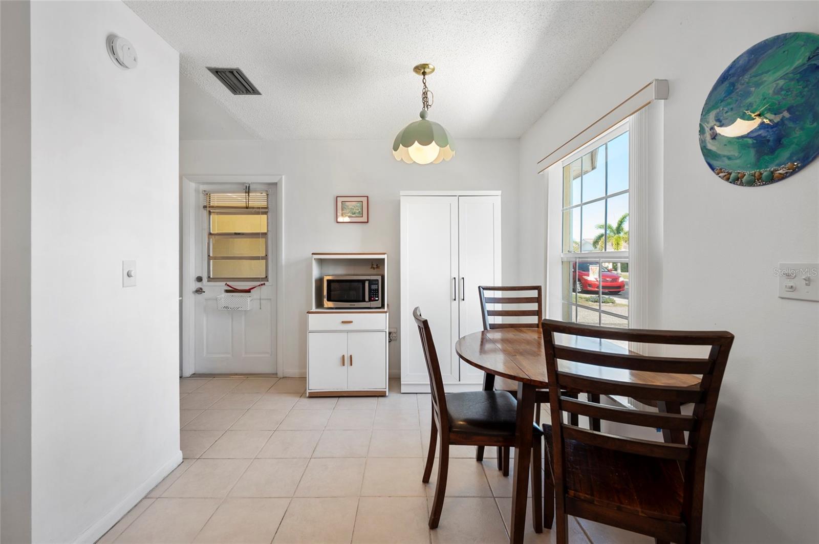 DEL WEBBS SUN CITY FLORIDA UN - Residential