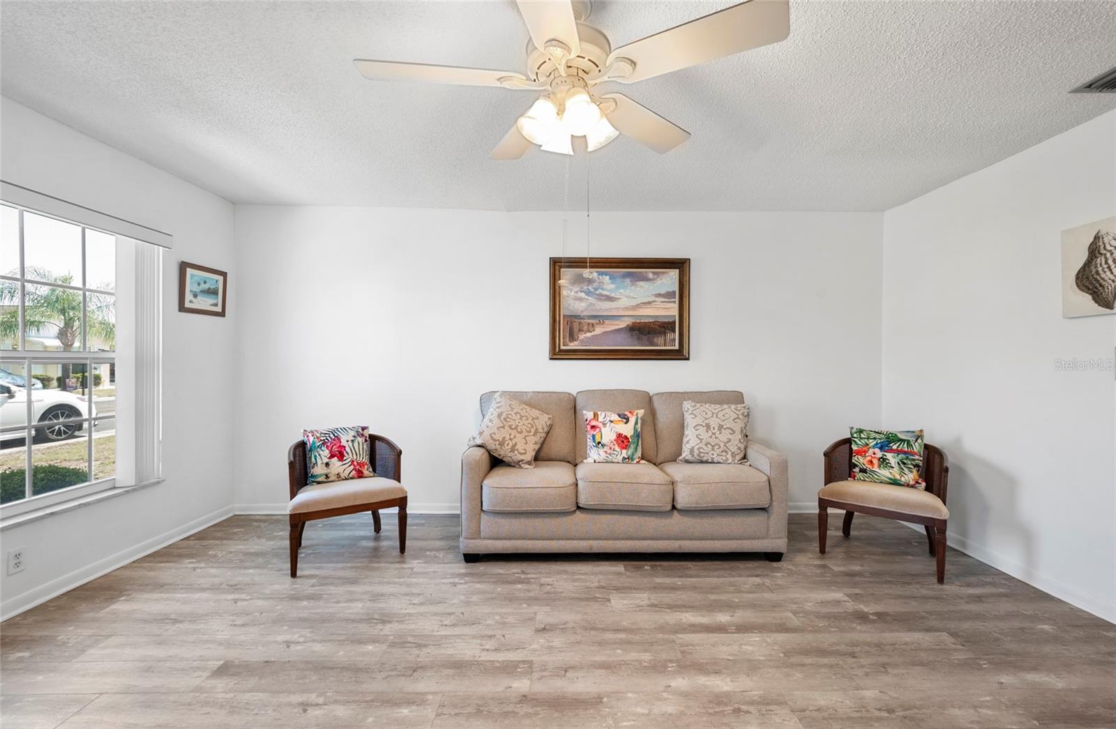 DEL WEBBS SUN CITY FLORIDA UN - Residential