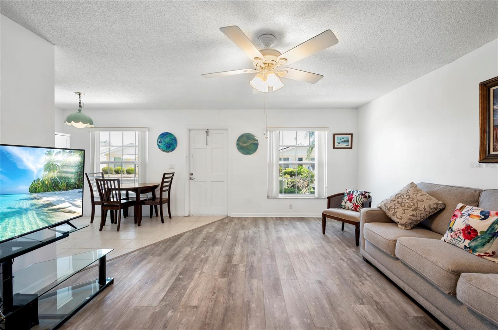 1006 BURBANK COURT