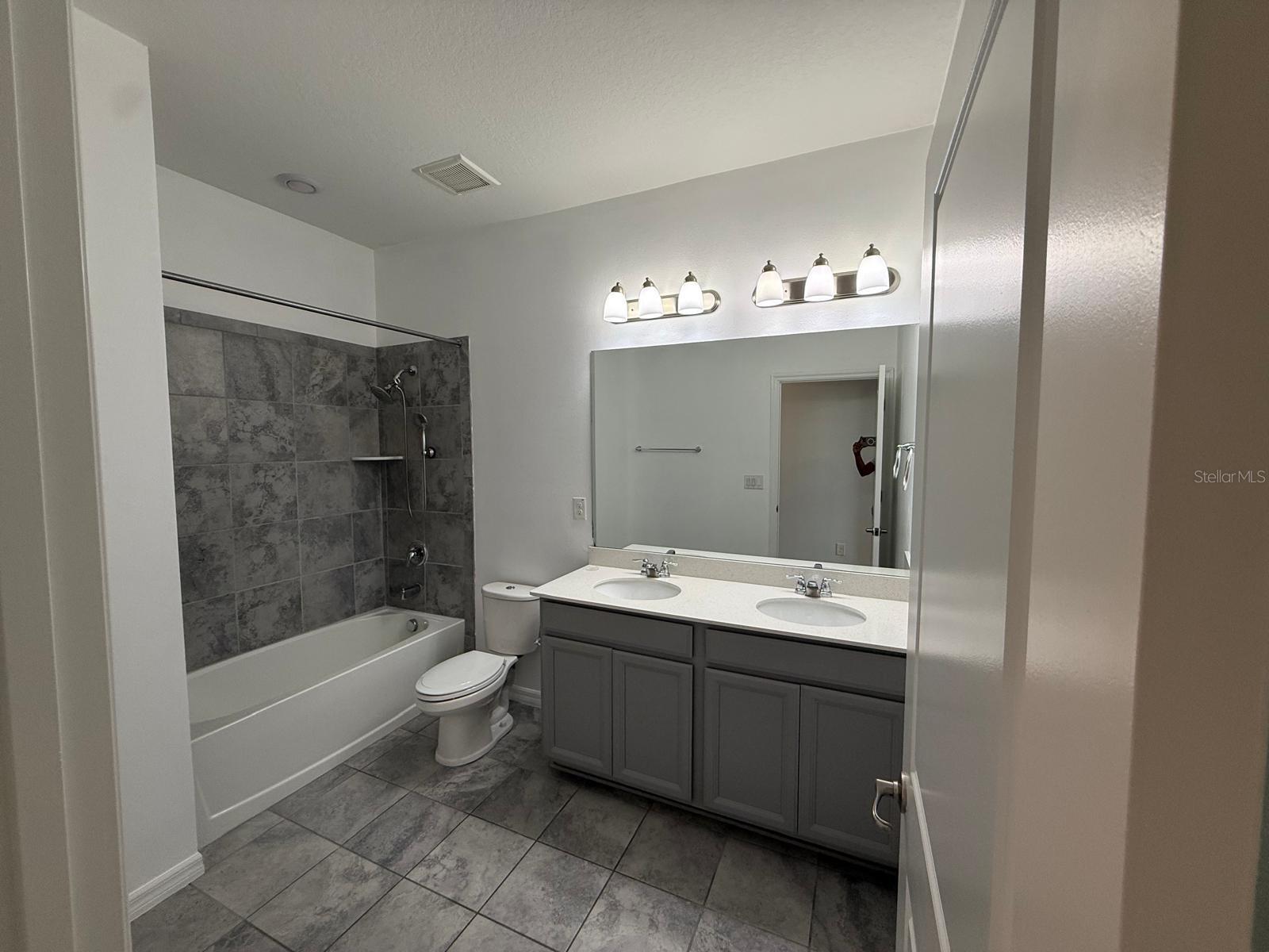 WATERGRASS PRCL E-3 - Residential Lease