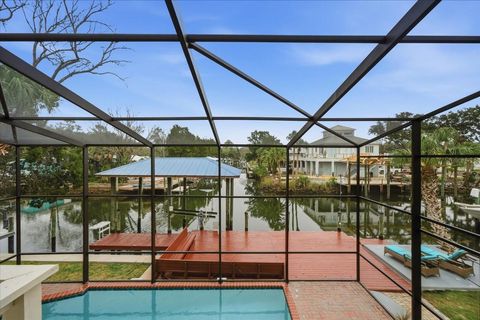 Tiny photo for 1821 NW 20th Avenue, Crystal River, FL 34428 (MLS # W7881401)