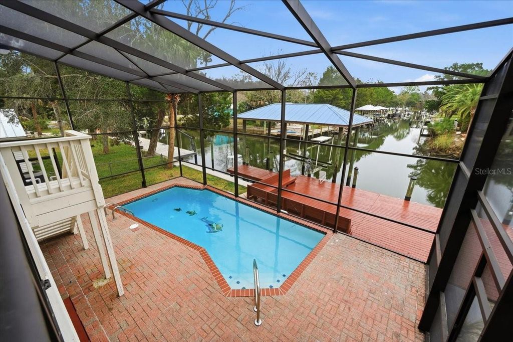 Photo of 1821 NW 20th Avenue, Crystal River, FL 34428 (MLS # W7881401)