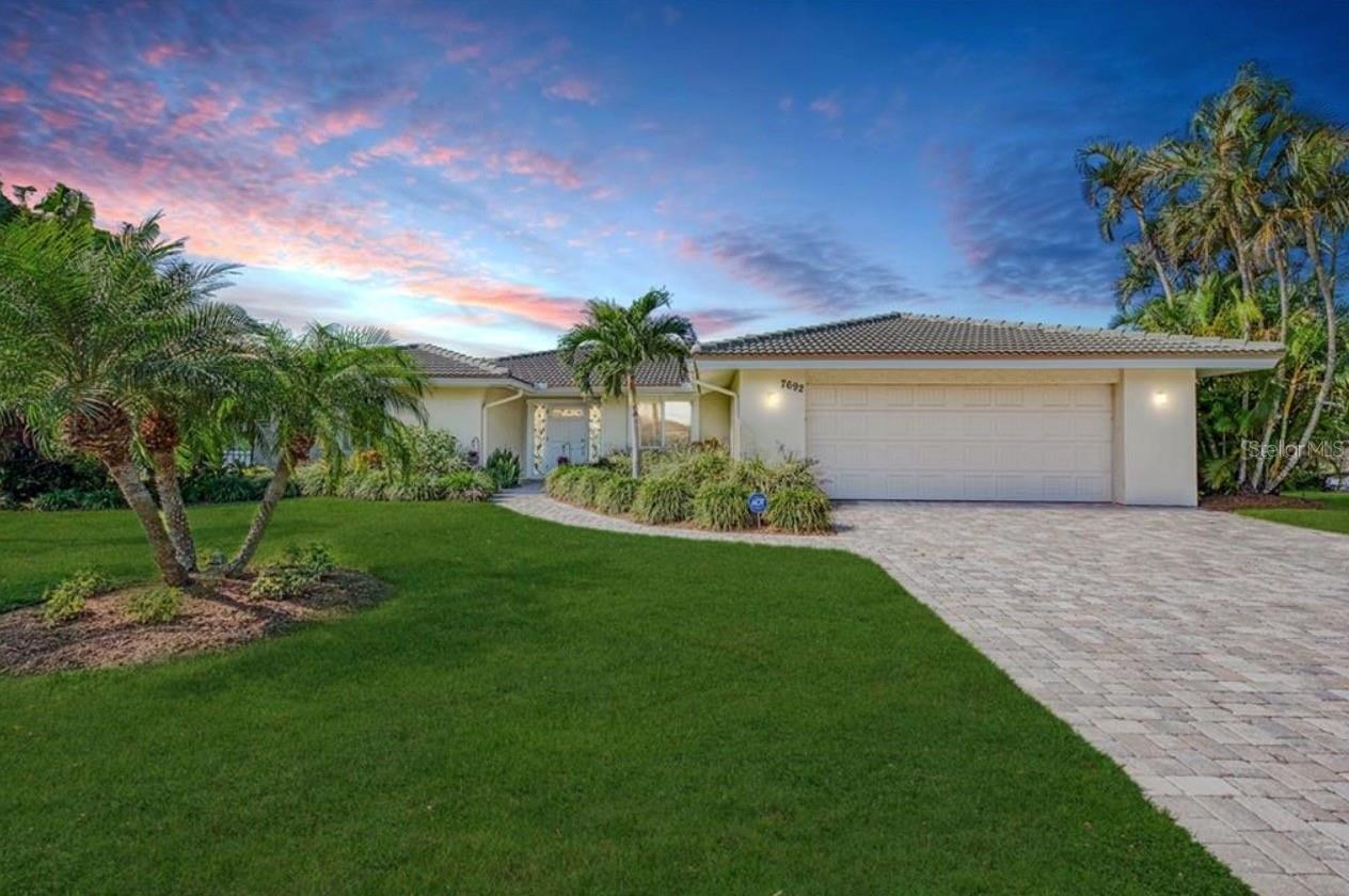 SOUTHPOINTE SHORES - Residential Lease