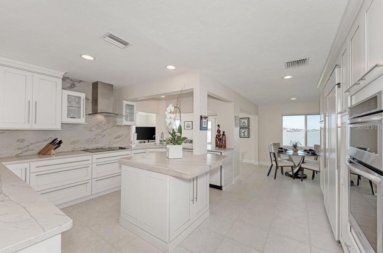 SOUTHPOINTE SHORES - Residential Lease