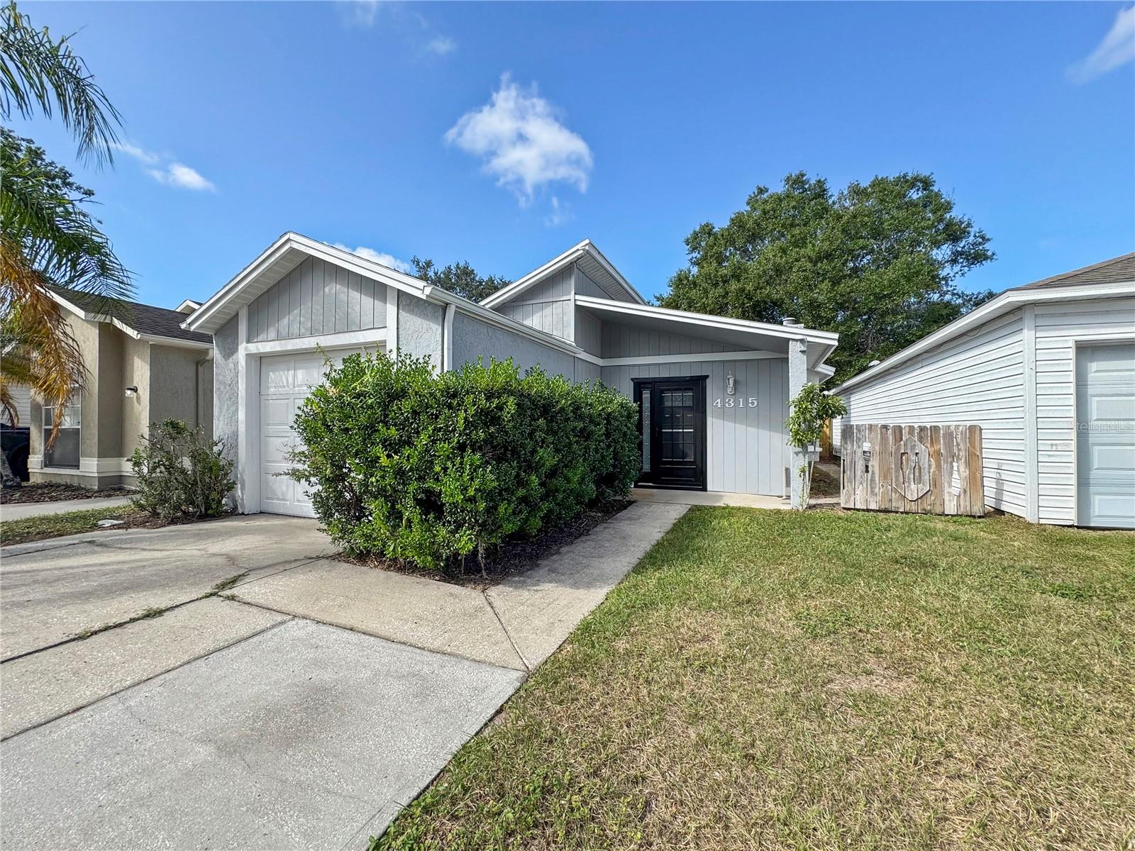 LAKE PADGETT ESTATES EAST - Residential Lease