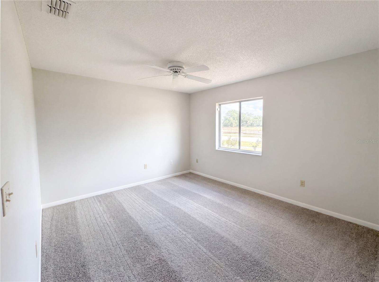 DELTONA LAKES UN 32 - Residential
