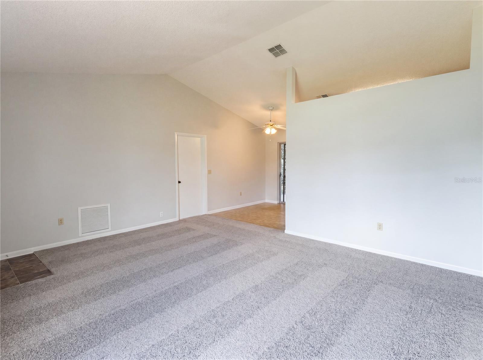 DELTONA LAKES UN 32 - Residential