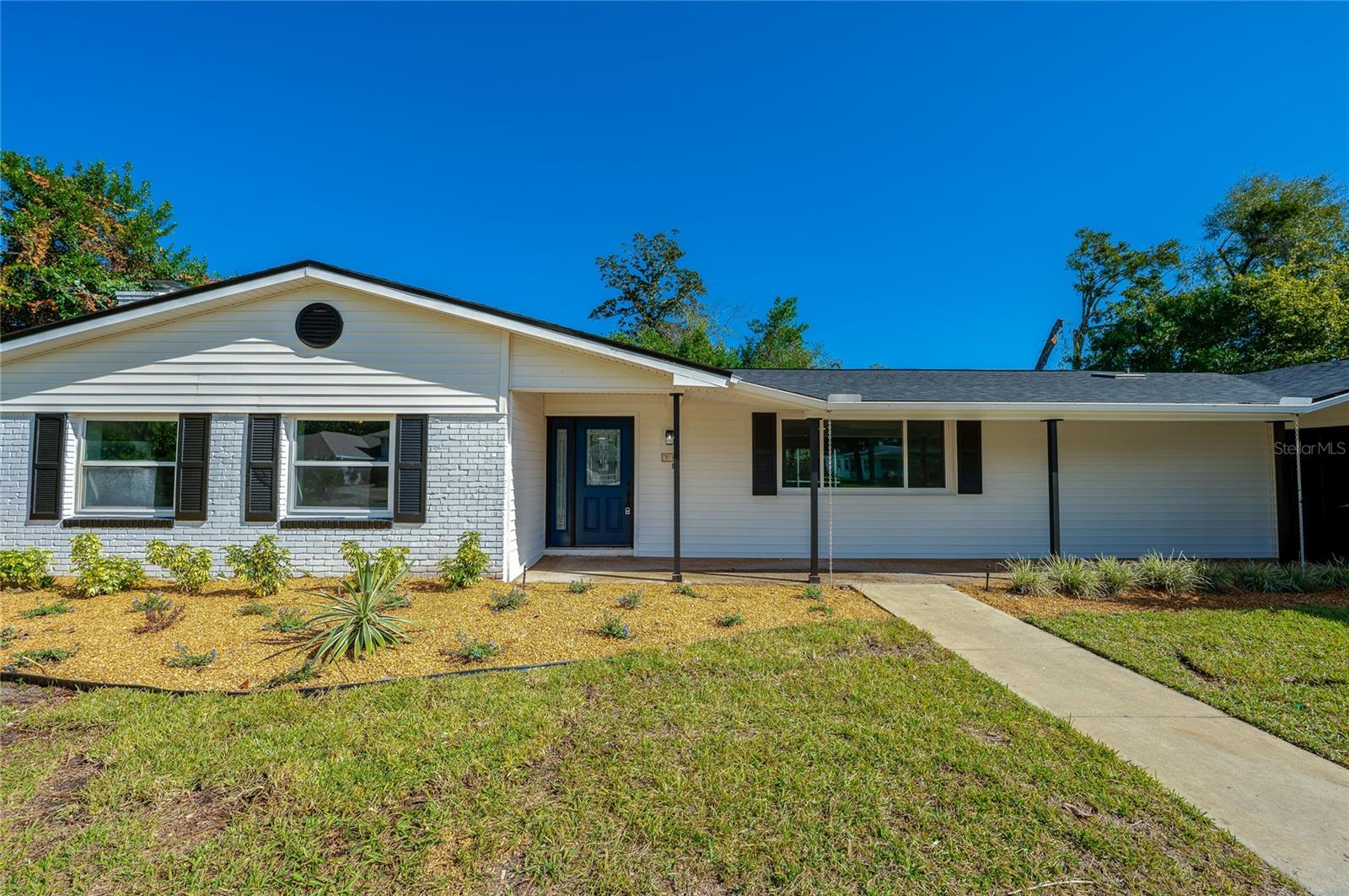 TOMOKA OAKS COUNTRY CLUB ESTATES - Residential