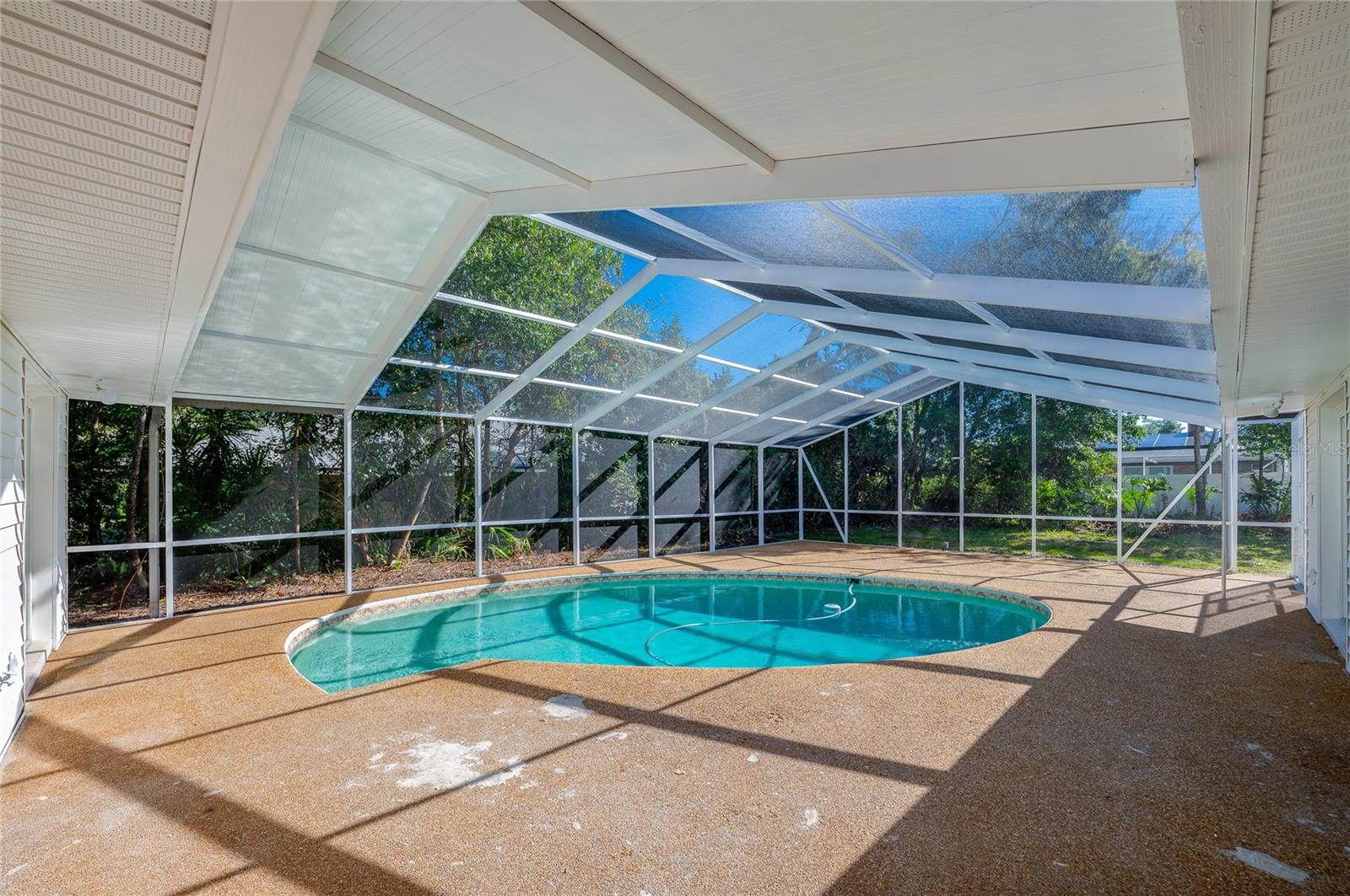 TOMOKA OAKS COUNTRY CLUB ESTATES - Residential