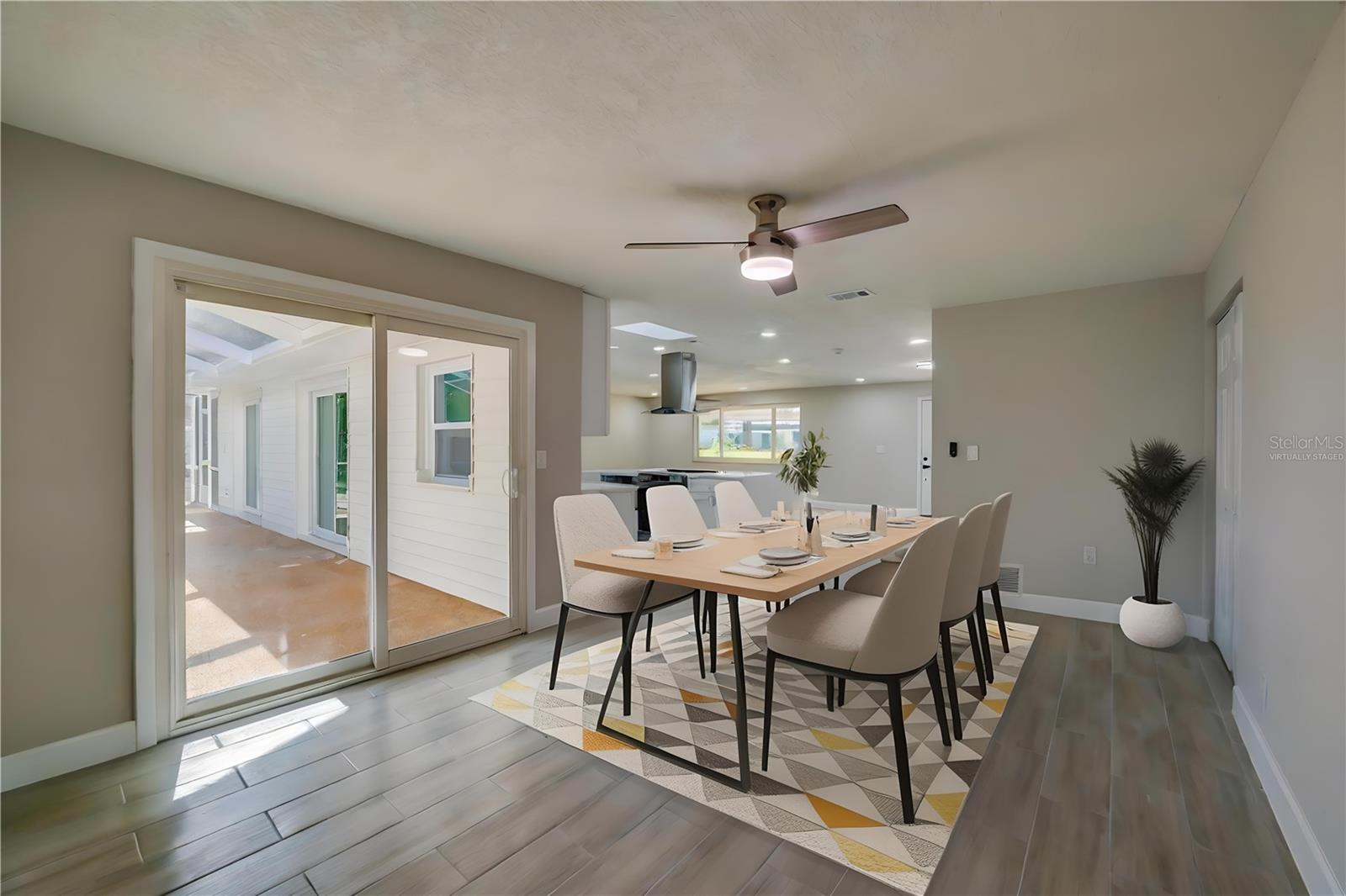 TOMOKA OAKS COUNTRY CLUB ESTATES - Residential