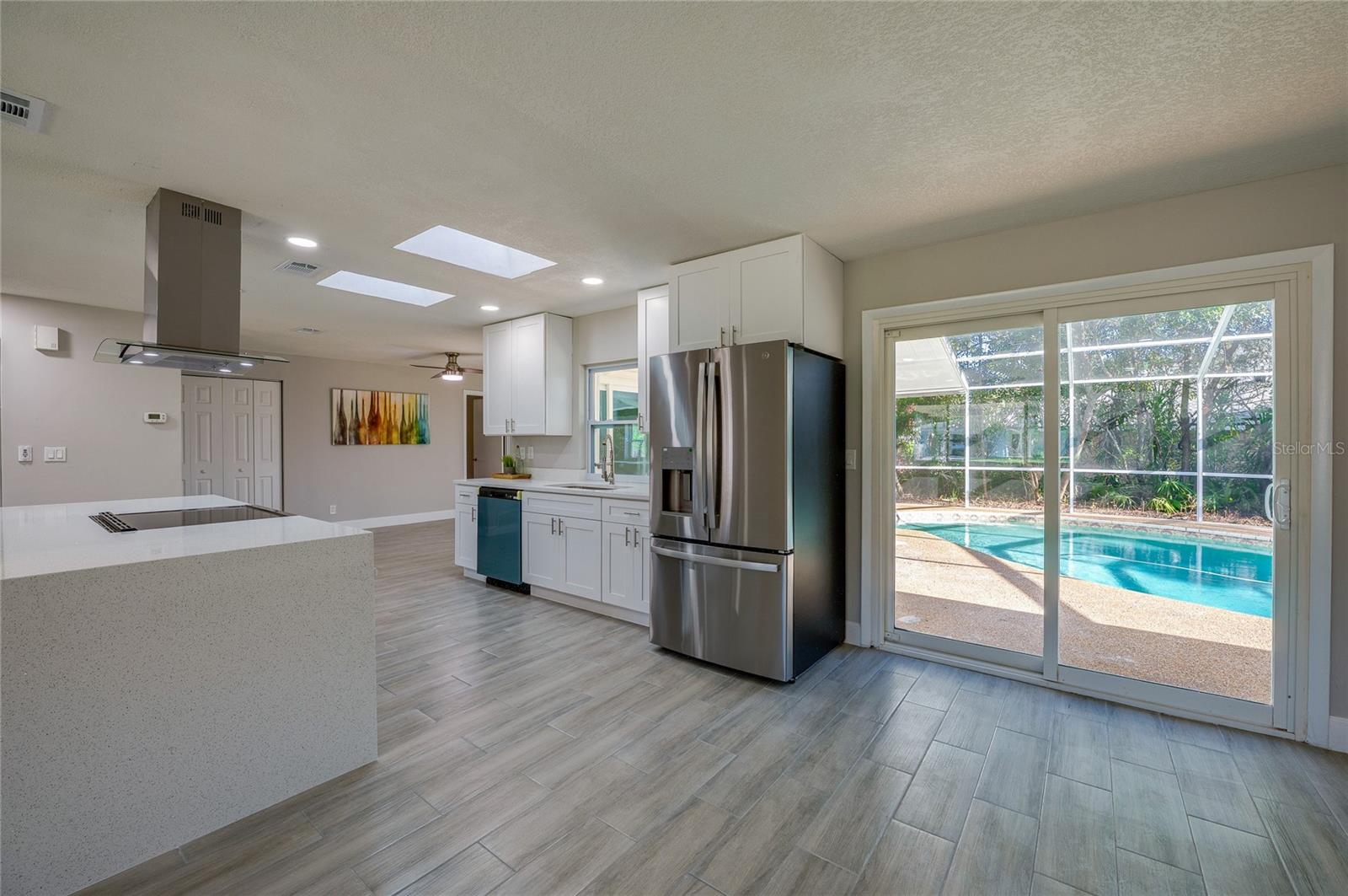 TOMOKA OAKS COUNTRY CLUB ESTATES - Residential