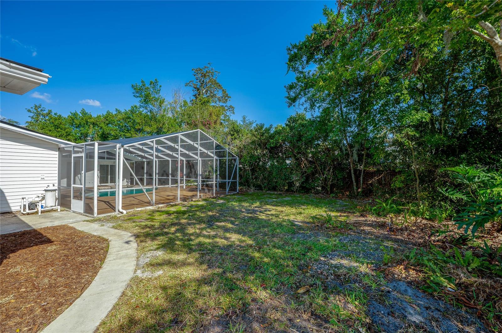 TOMOKA OAKS COUNTRY CLUB ESTATES - Residential