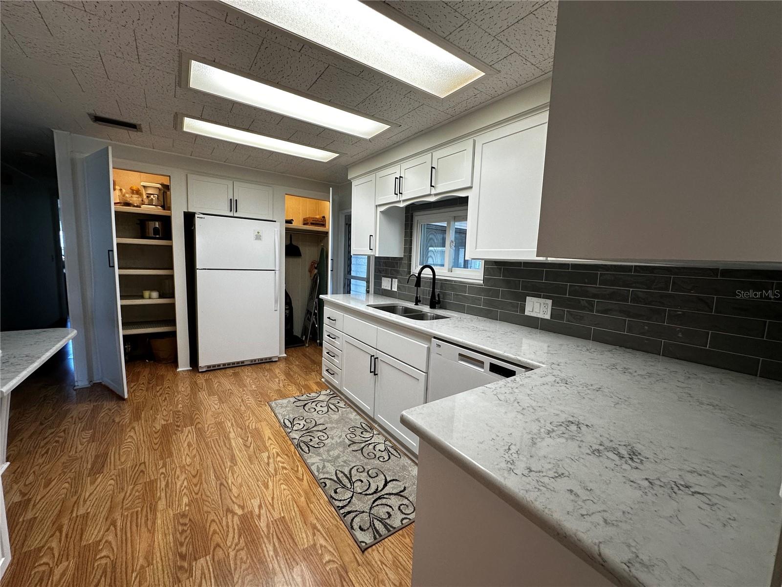 FAIRWAY VILLAGE MOBILE HOME PARK UNREC - Residential