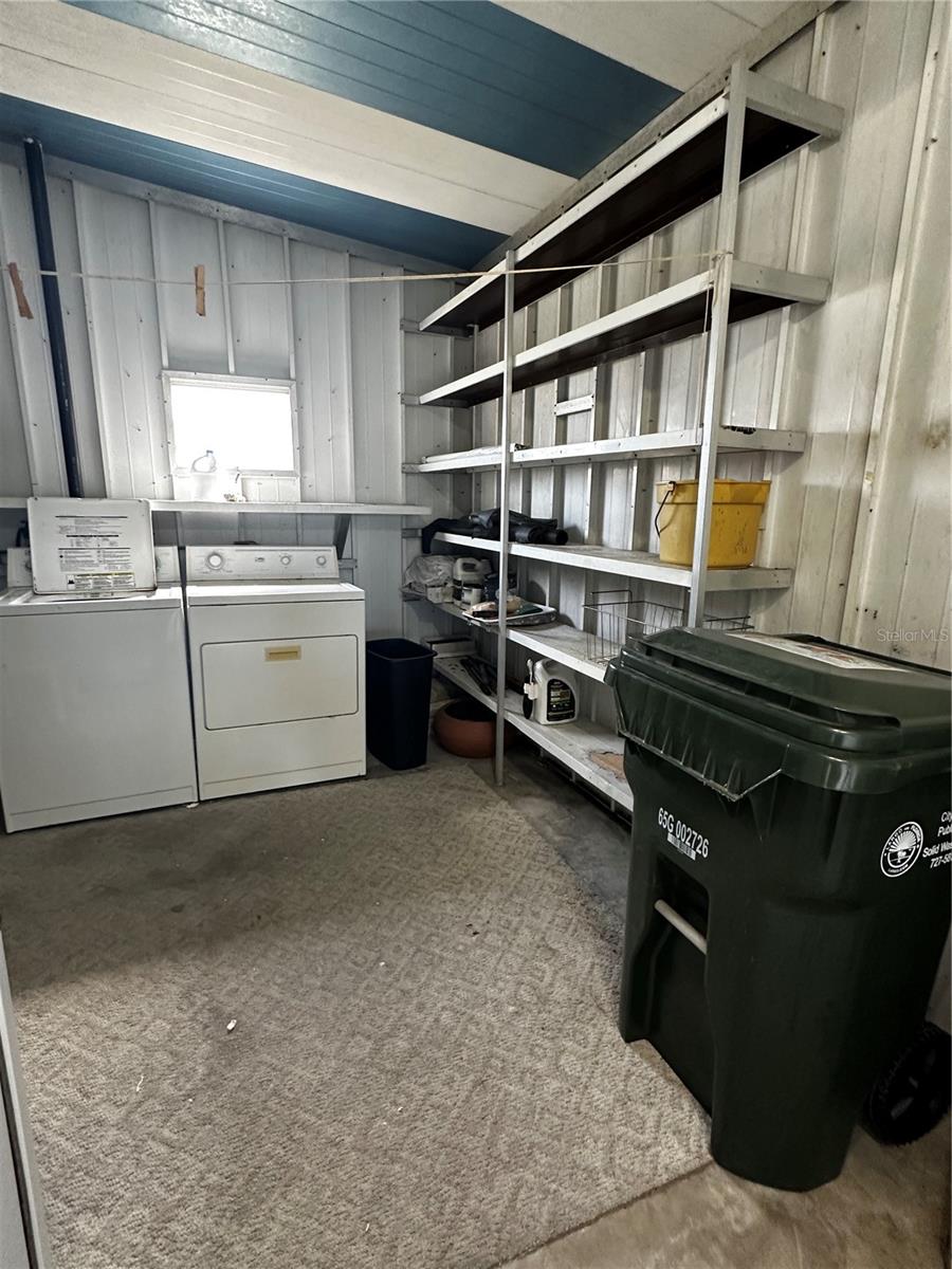 FAIRWAY VILLAGE MOBILE HOME PARK UNREC - Residential