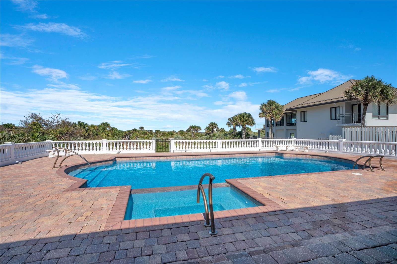 CORONADO SHORES UNIT 05 RESUB - Residential