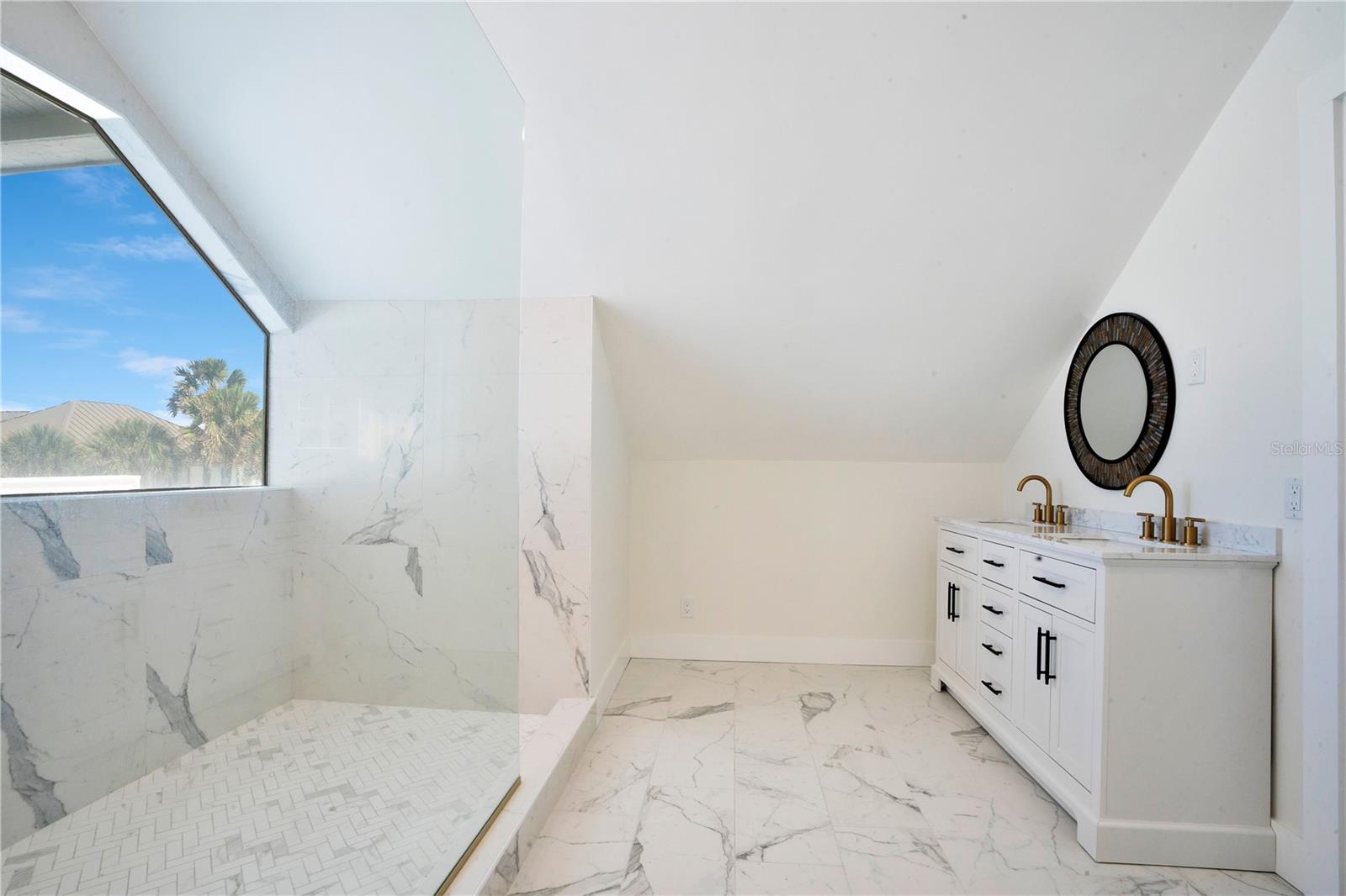 CORONADO SHORES UNIT 05 RESUB - Residential