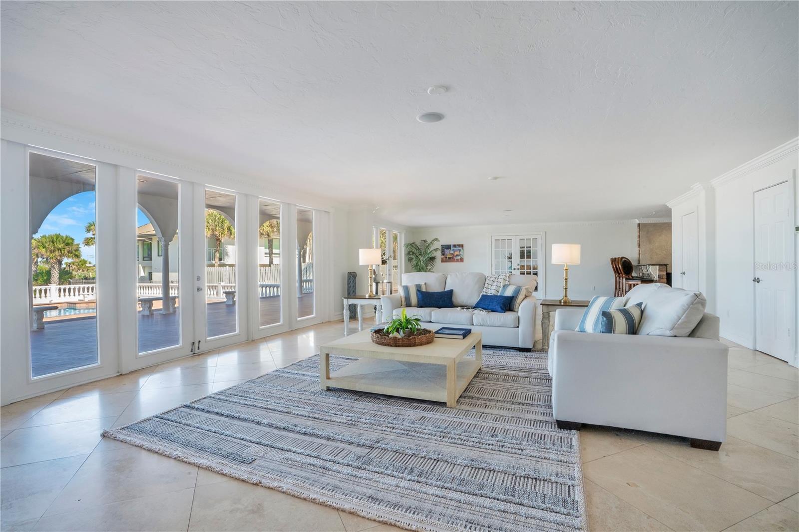CORONADO SHORES UNIT 05 RESUB - Residential